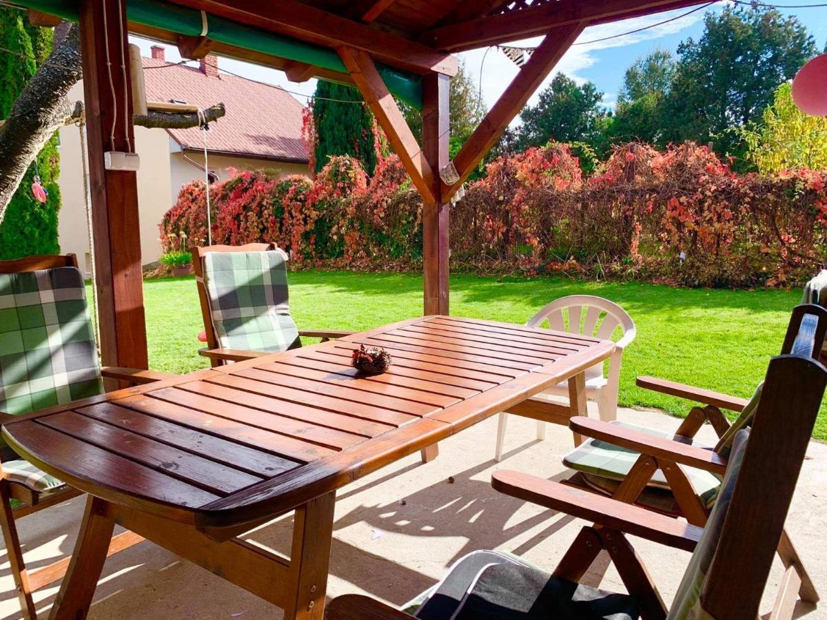 Apartamento Mese Panzió Zalakaros Exterior foto